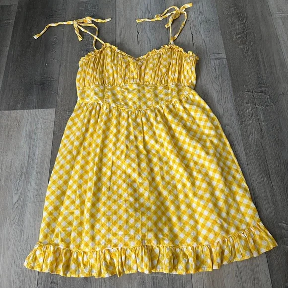 Dresses | Aerie Yellow Tie Strap Corset Dress | Poshmark Dresses | Aerie Yellow Tie Strap Corset Dress | Poshmark